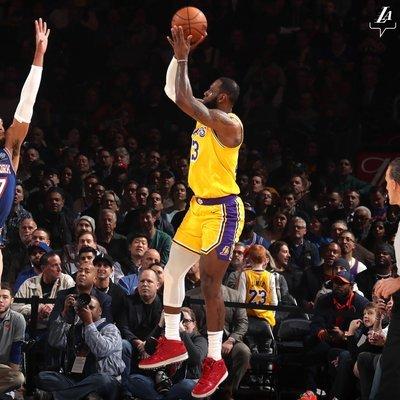 以局部压迫 以局部压迫